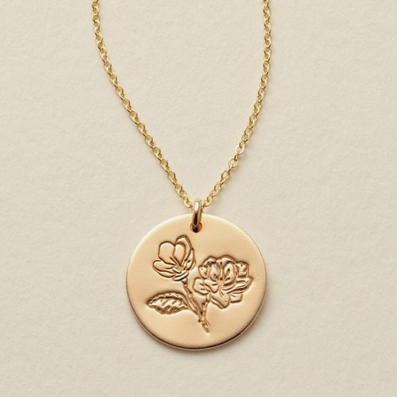 Magnolia Bohemian Minimalist Charm Gift Necklace - Picture 3 of 7